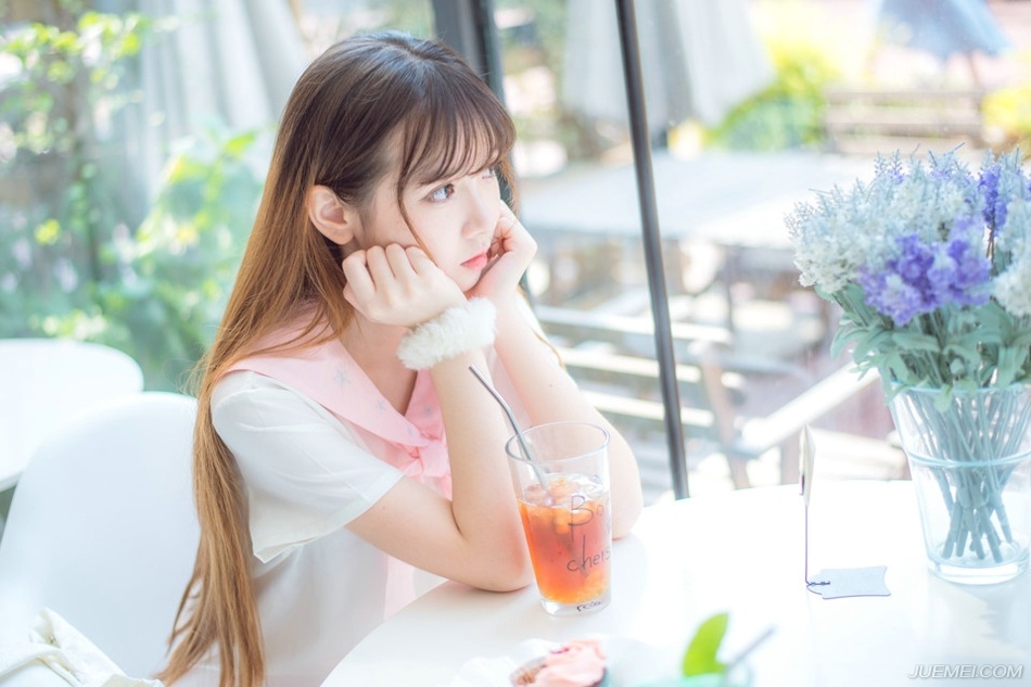 “幼常可听过法正此人？”诸葛亮不答反问道。